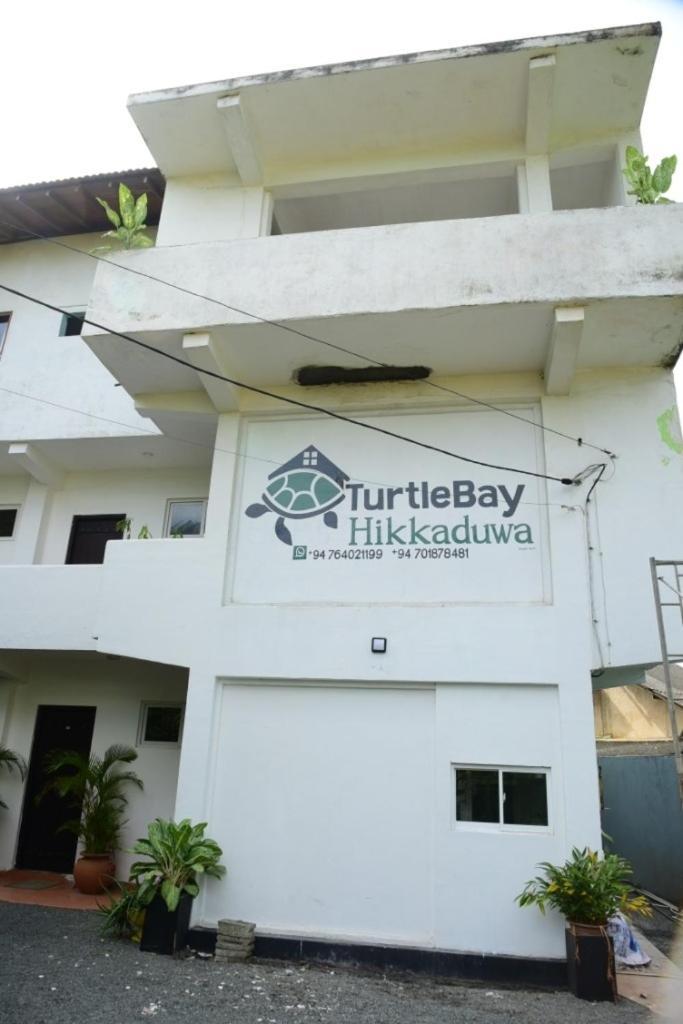 Готель Turtle Bay Хіккадува Екстер'єр фото